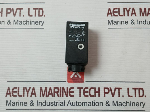Telemecanique Xse-c107133 Inductive Proximity Sensor 12–48V Dc 3–100 Ma