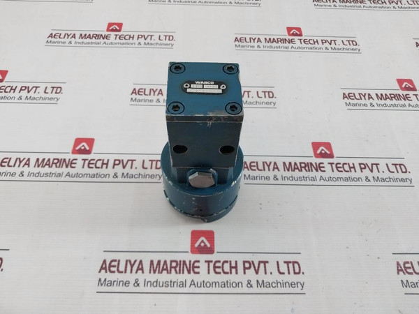 Wabco 3710302000 Pneumatic Directional Control Valve - Used