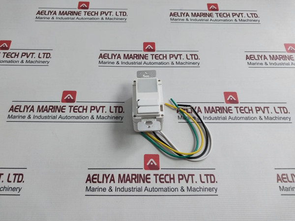 Inncom S2 Wall Switch 120Vac 60Hz