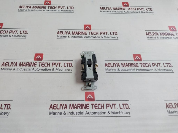 Lot Of 2X Hubbell Receptacle Outlet 20A 125V