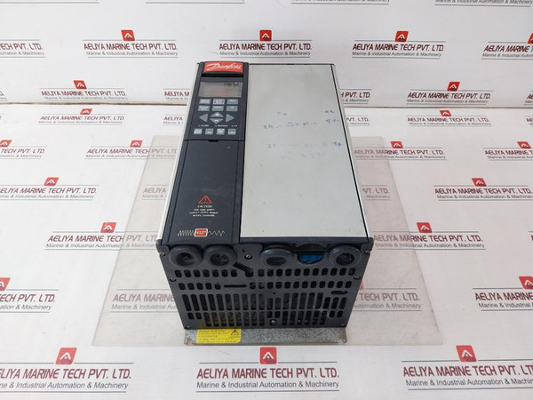 Danfoss Vlt5004Pt2C20Str3Dlf00A00C0 Variable Frequency Drive -24V+ -dc+Dc