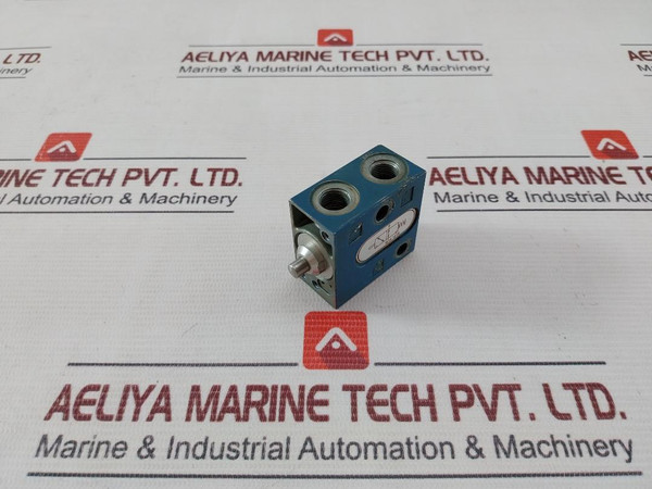 Wabco 5630101240 Push Button Pneumatic Directional Control Valve