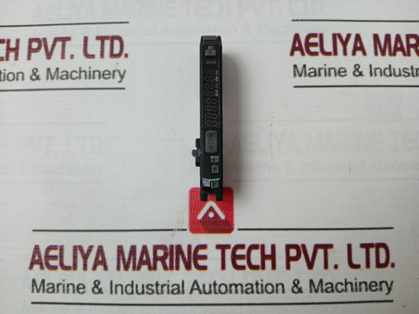 Keyence Fs-n10 Fiber Optic Sensor Amplifier Fas07105208