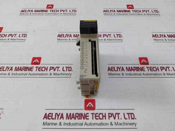 Omron Cqm1-oc221 Output Unit Rev.C13 250Vac 24Vdc 16A/U 72Va/P