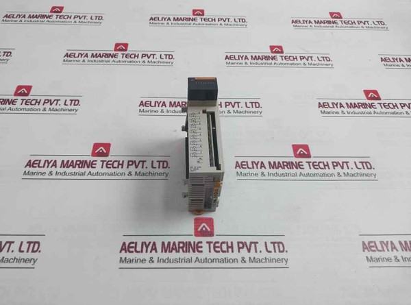 Omron Cqm1-id211 Input Unit 5-10Ma