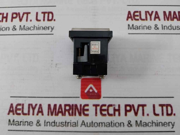 Yong Sung Ysrl 34-024 Indicator Control Button Lamp 24V 1 W
