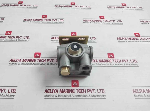 Bendix T-294866-d Air Brake Valve 8682-002.