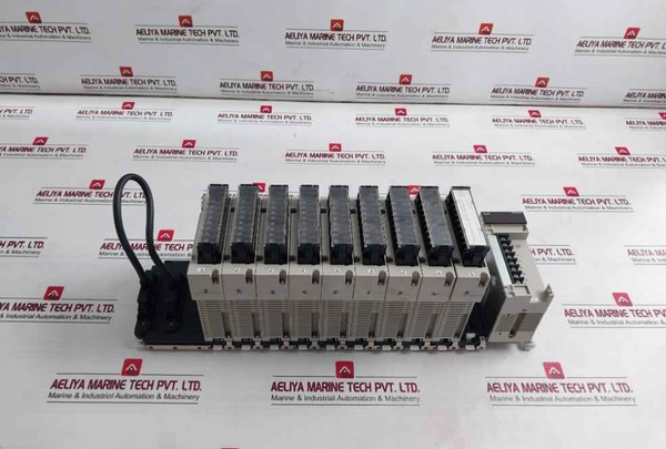 Omron Cs1W-oc211 Plc I/O Module C200H-bc -v 24Vdc 50W 250V Ac Id211 C200Hw-pd024