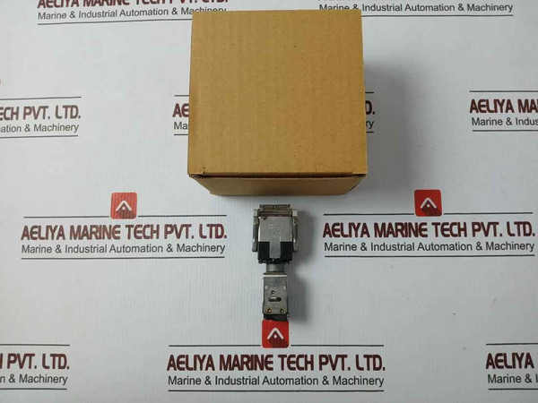Yamatake Honeywell 2D33L-j Micro Switch 2D33L-j,2C5101,0048A