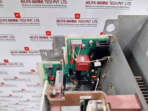 Siemens Simovert Vc 6Se7031-8Tf60-z Masterdrive Vector Control Inverter Unit