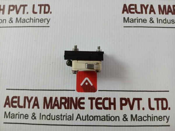Saia Burgess V37Yr Microswitch Short Roller Lever