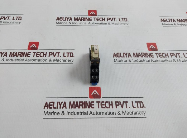 Idec Rj2S-clr-a110 General Purpose Relay 250V 8A