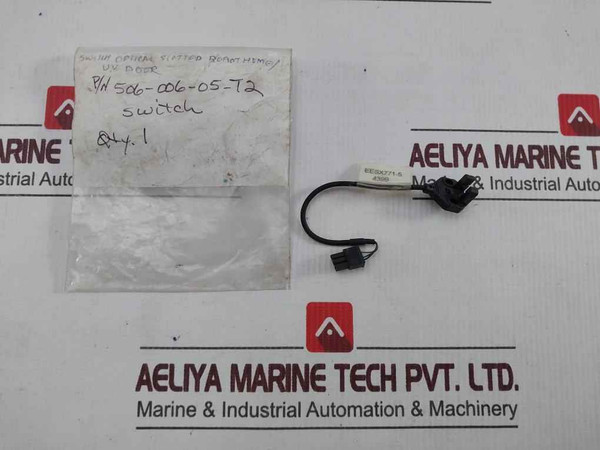 Omron Eesx771-5 Switch Optical Slotted Robothomey Photomicrosensor