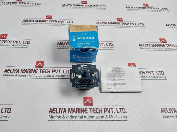 Busch-jaeger 2250 U Dimmer Insert For Incredible Bulb 230 V 50 Hz 600W