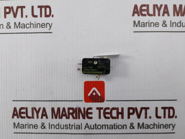 Saia Xg3-j23 Micro Switch 16(6)A 250V