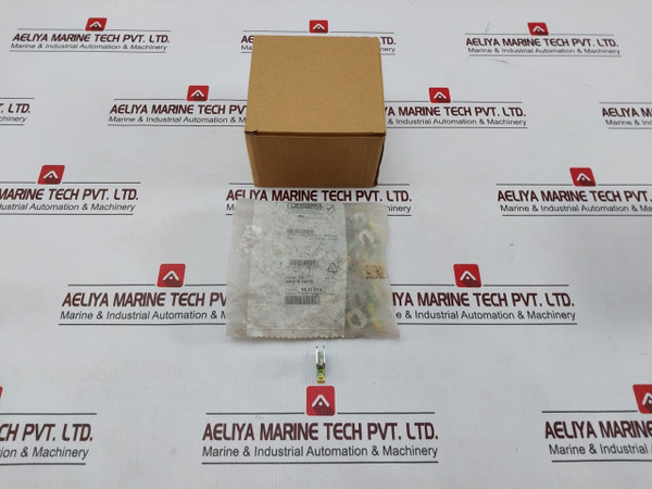 Lot Of 50X Phoenix Contact Akg 4 Gnye Connection Terminal Block 300V 20A 4 Mm2