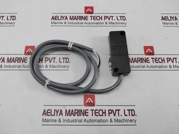 Fuji Electric Pm-2S Magnetic Proximity Switch 1-meter