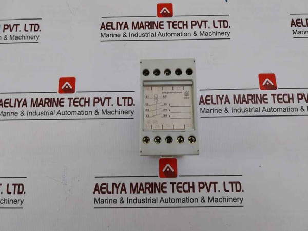 Dold Ai 305.300 Program Timer Relay 60hz 110v