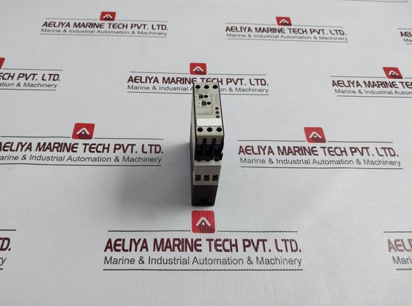 Telemecanique Re4 Ya12Bu Electronic Timing Relay 5060Hz 250V 4A