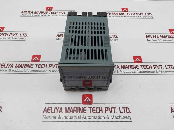 Eurotherm 2704 Temperature Controller 2A 230Vac 0-10V 0-20Ma