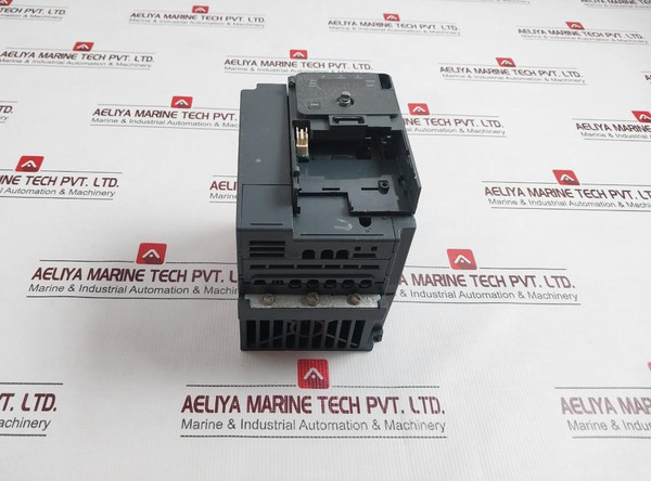 Schneider Electric Atv320U15N4C Altivar 320 Variable Speed Drive (Not Working)