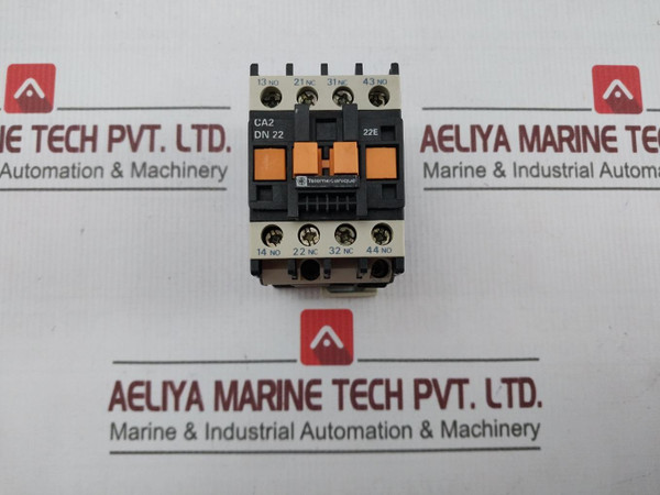 Telemecanique Ca2 Dn22 Control Relay 10A 220Vac
