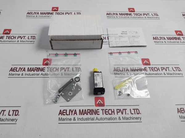 Schmalz Vs-v-a-pnp Vacuum Pressure Limit Switch Kit 10.8-30 Vdc 10060200028