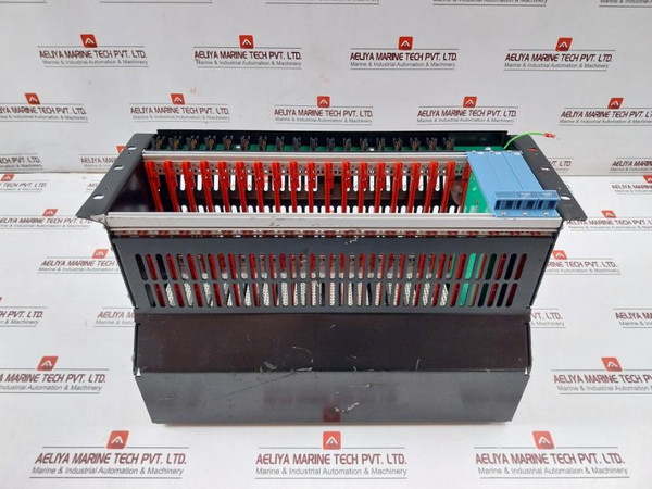 Honeywell Iochas-0002S Plc IO Chassis Rack Rev 2.0 5V Dc 100 Ma