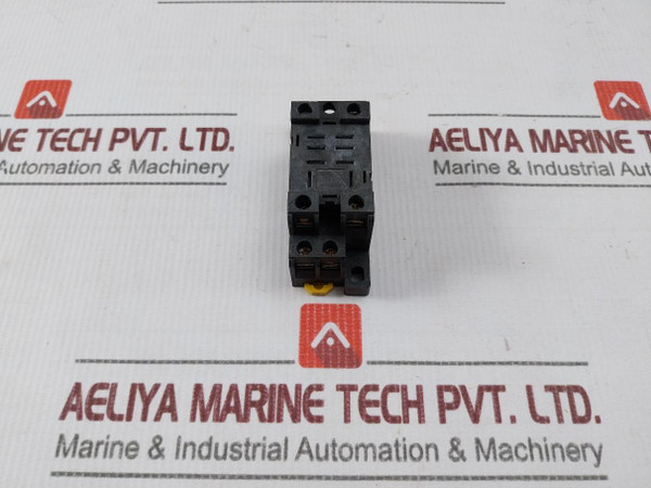 Omron Ptf08A-e Relay Socket