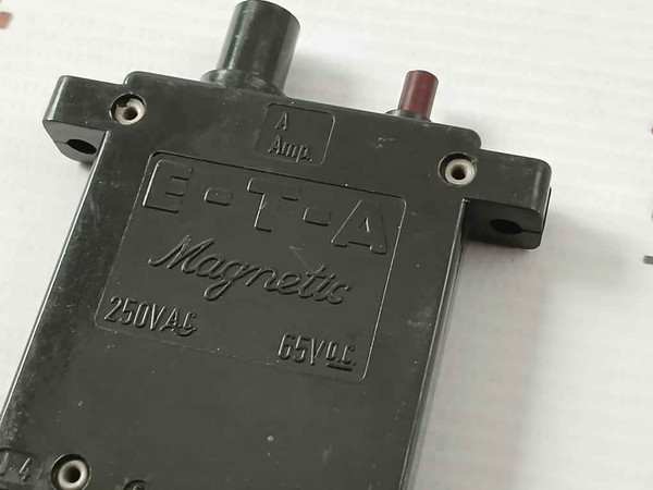 Lot of 3X ETA 43-500-S-SI High Performance Thermal-Magnetic Circuit Breaker