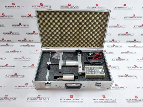 Ametek Precision Pressure Calibrator Kit 350 Bar5000 Psi 369717