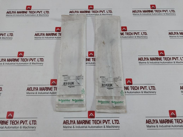 Lot Of 2X Schneider Electric Gvapa1 Circuit Breaker Handle Shaft