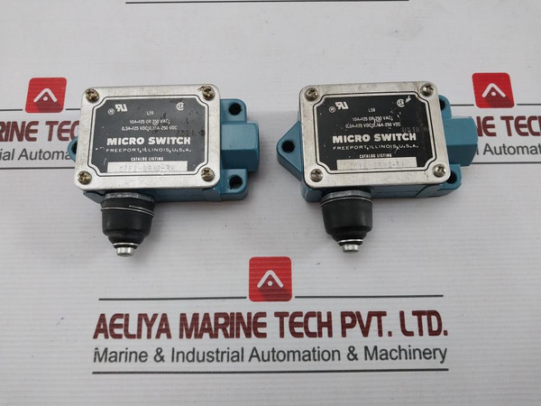 Micro Switch 0.3A-125 Vdc; 0.15A-250 Vdc