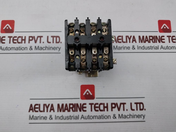 Gould 2180D.Fe40Hz_29 Power Contactor