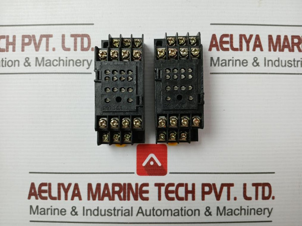 Pyf14A Relay Base Socket By Omron In New Condition
