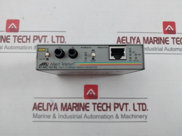 Fast Ethernet Media Converter 12Vdc 0.5A Allied Telesis At-mc101Xl