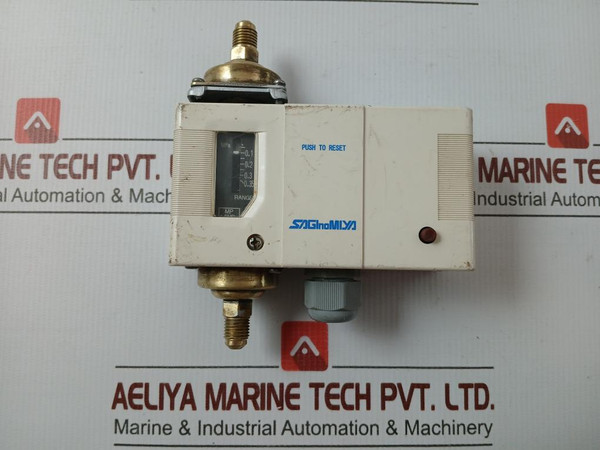 Used Condition 0.1-0.35 Mpa Pressure Switch By Saginomiya