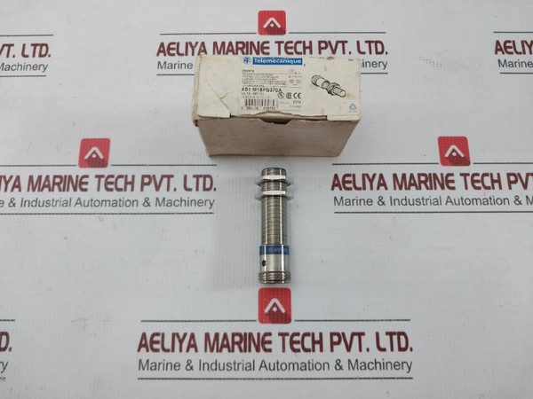 Xs1 M18Pb370A Inductive Proximity Switch Telemecanique