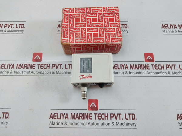 Danfoss Pb 17 BarMwp 245 Psig Pressure Switch Kp1