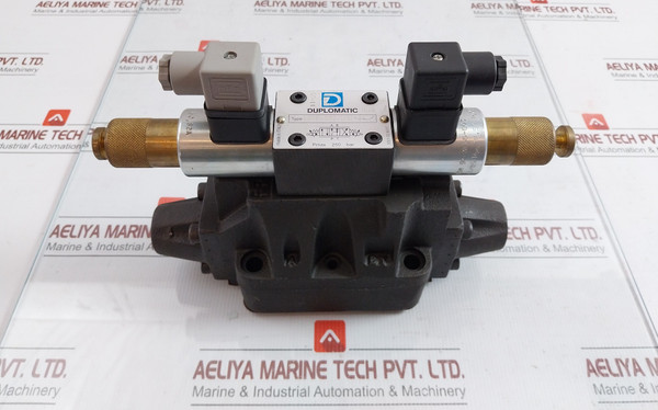 E07E-s92151-24 By Duplomatic Hydraulic Directional Control Valve