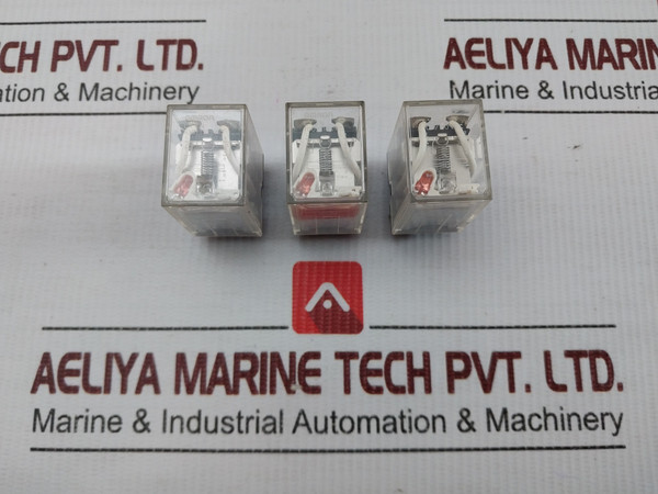 Lot Of 3X General-purpose Relay 10A 110Vac By Omron Ly2N