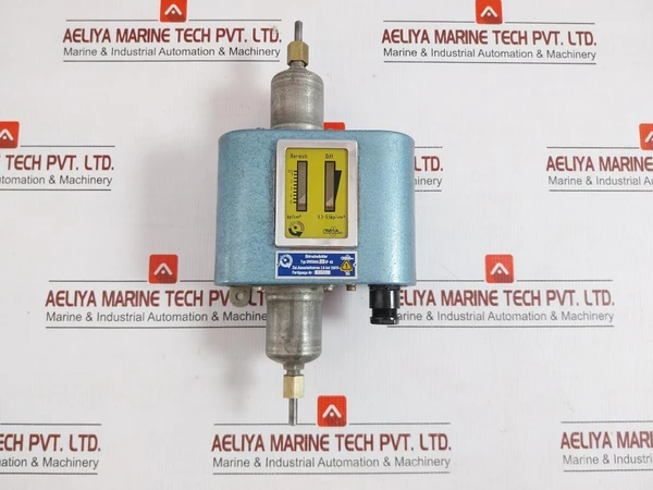 Oil Pressure Switch 2 A 250 V Ip 40 Mertik Dwd665.01