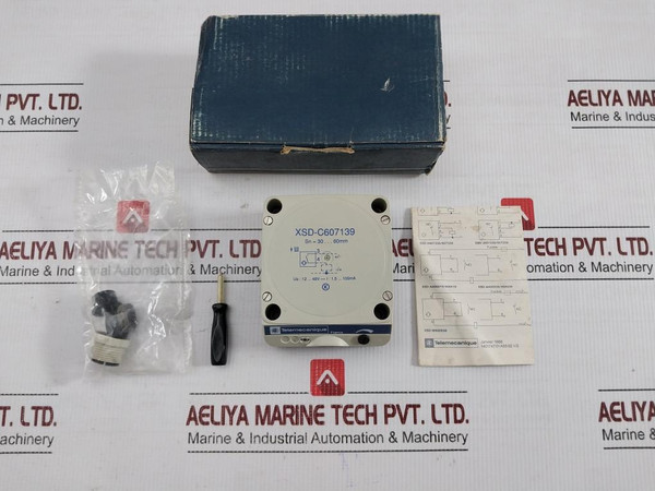 Xsd-c607139 Inductive Proximity Sensors 12-48V Dc Telemecanique