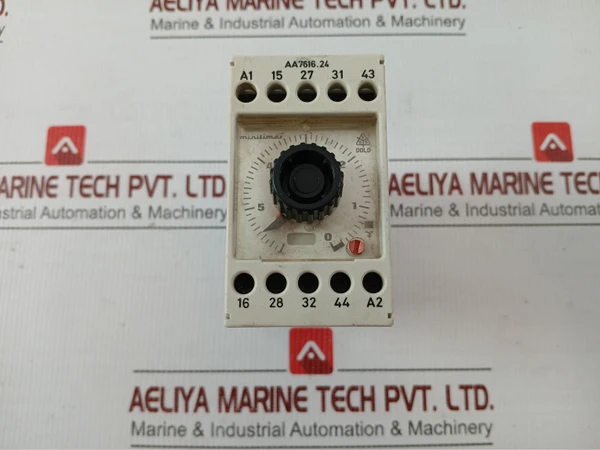 Aa7616.24 Mini Time Relay 50/60hz 220v E.Dold & Sohne