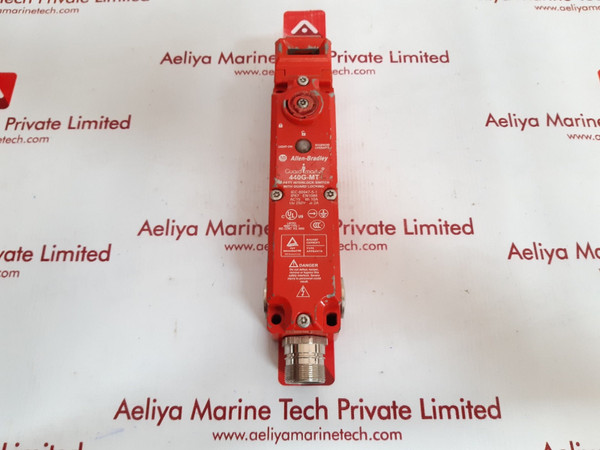 Allen-bradley Guardmaster 440G-mt Safety Interlock Switch With Guard Locking