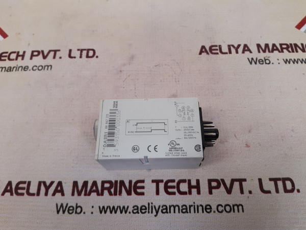 Crouzet oa2r1 analog plug-in 88867215 timer module