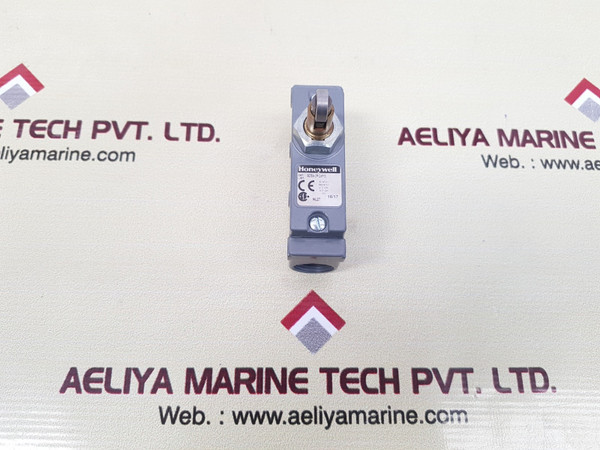 Honeywell bze9-2rq8pg enclosed switch