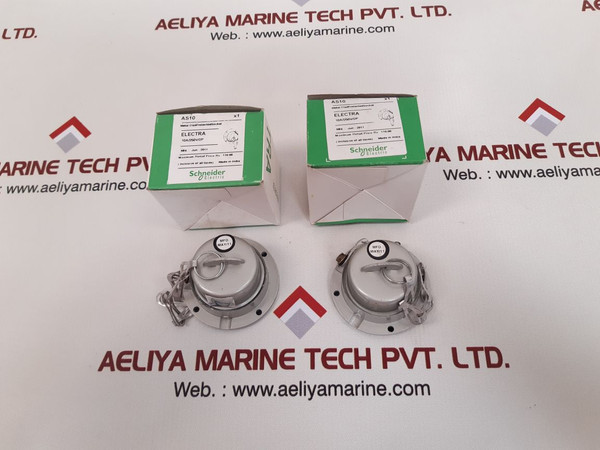 Set of 19x Schneider electric as10 electra metal clad protected socket