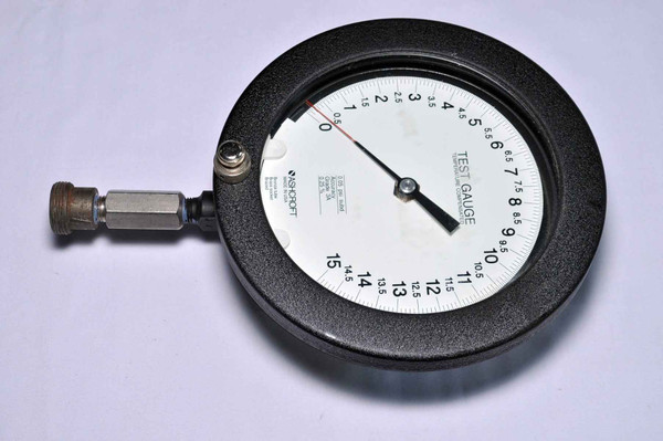 Ashcroft Q-8631 Test Gauge 0.05 Psi Subd