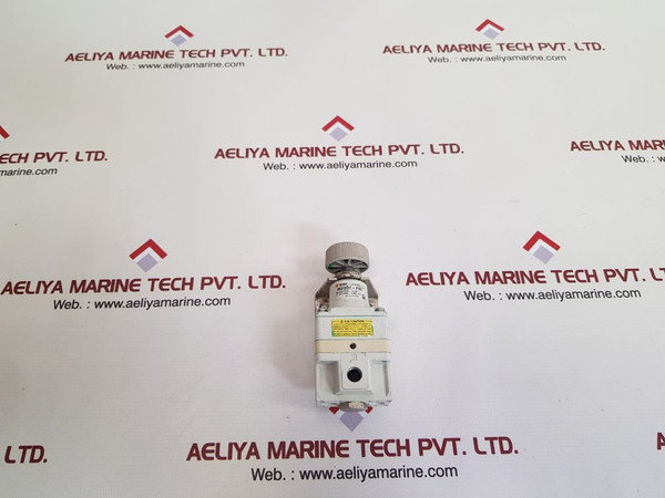 Smc ir2000-f02 pneumatic precision regulator